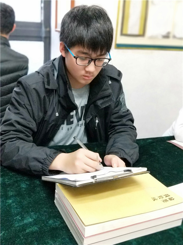 歐陽銘澤