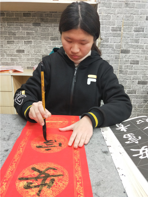 張潤儀